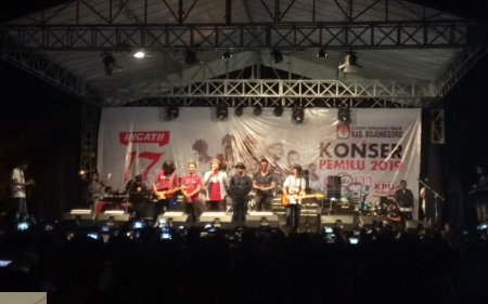 Tak Hanya Pop, Letto Piawai Hibur Penonton dengan Dangdut